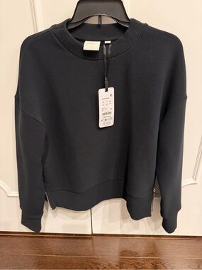 Valley NWT Black Addelyn Ottoman Ribbed Crewneck Sweatshirt size small